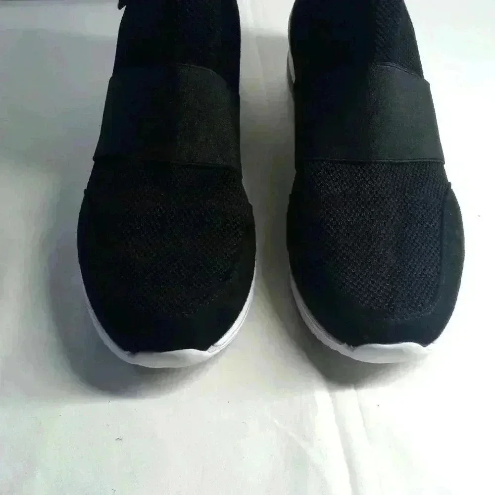 Mudd sock sneaker